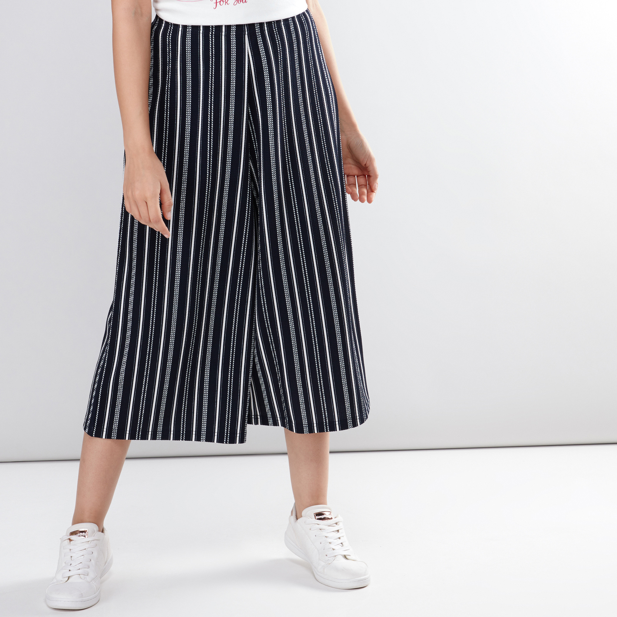 Gorgeous culotte pants - Shop Women Bottomwear Online | JOVI fashion